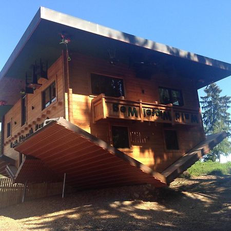 Welcoming Chalet Near Forest In Röhrnbach エクステリア 写真